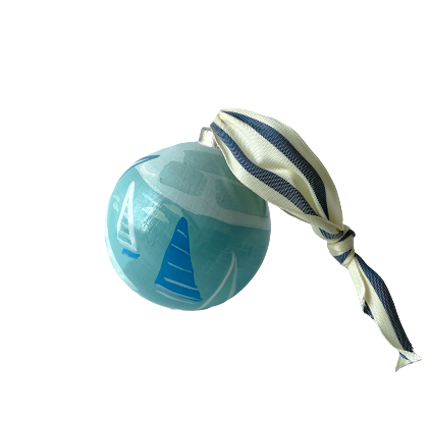 Regatta Ornament 25